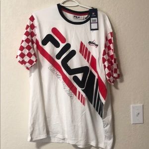 Men’s Fila shirt 2xl